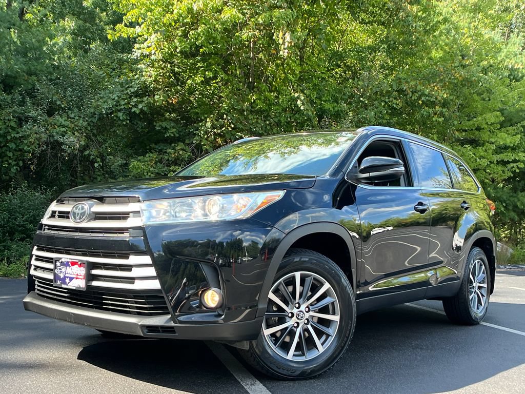 Used 2019 Toyota Highlander XLE