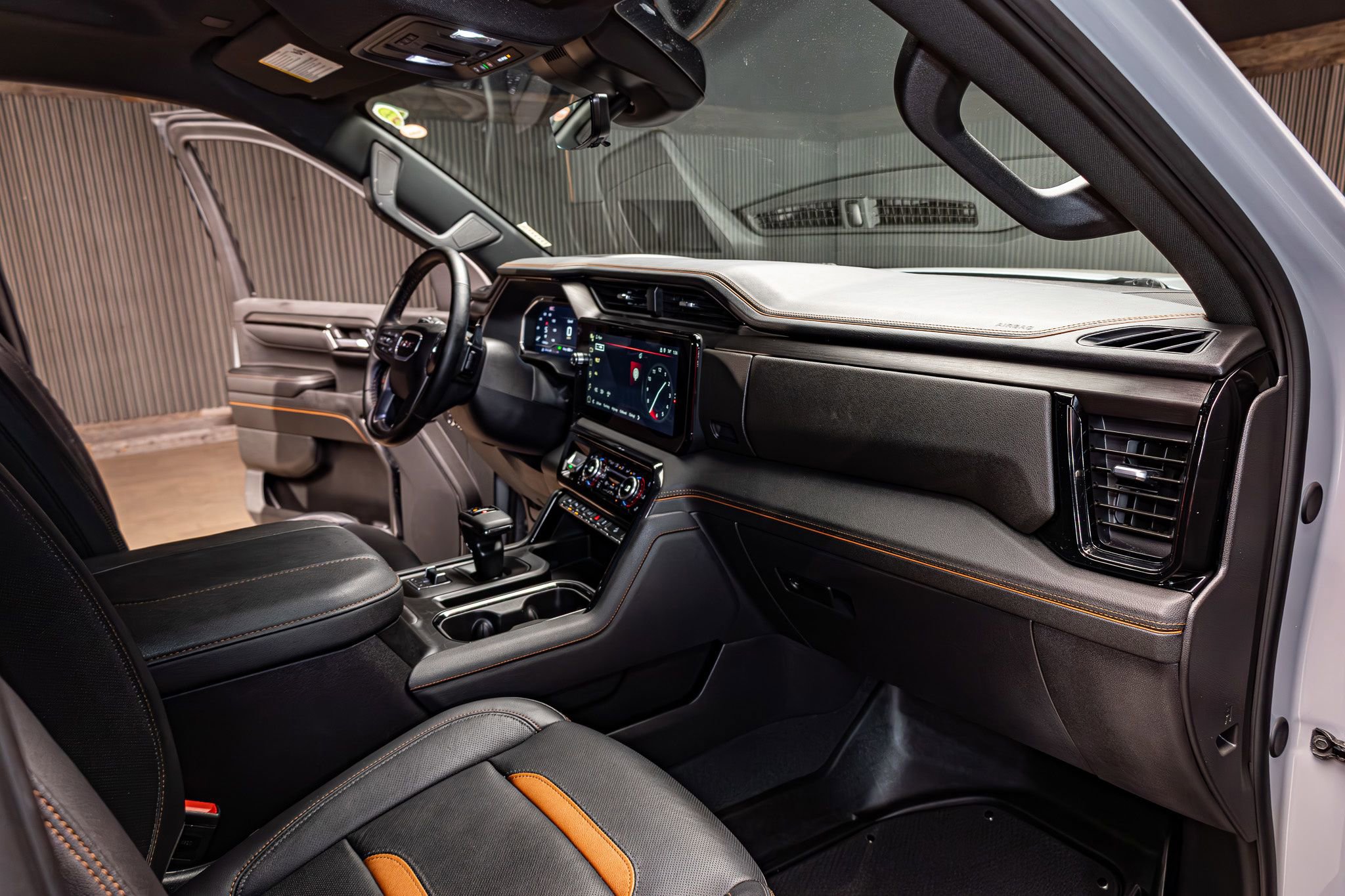 Used 2024 GMC Sierra 1500 AT4 w/ Technology Package image 13