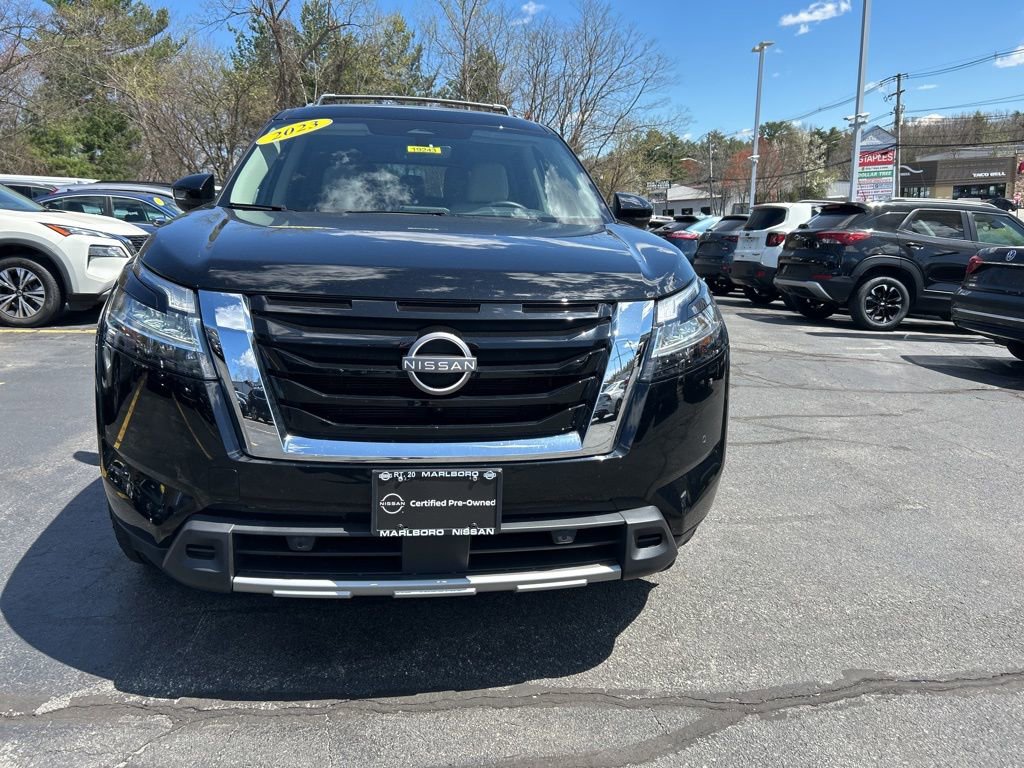 Certified 2023 Nissan Pathfinder SL AWD/4WD image 2