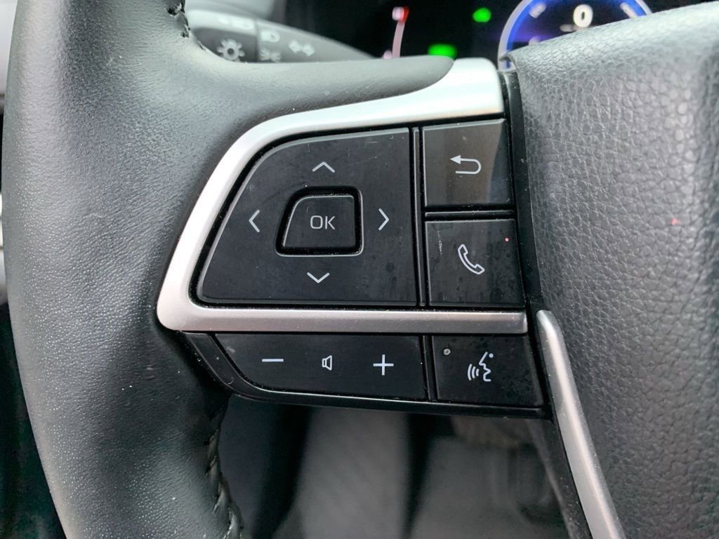 Used 2024 Toyota Grand Highlander XLE image 26