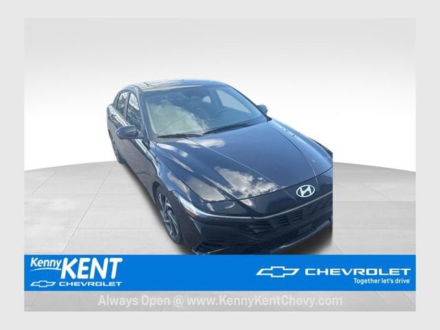 Used 2024 Hyundai Elantra Limited