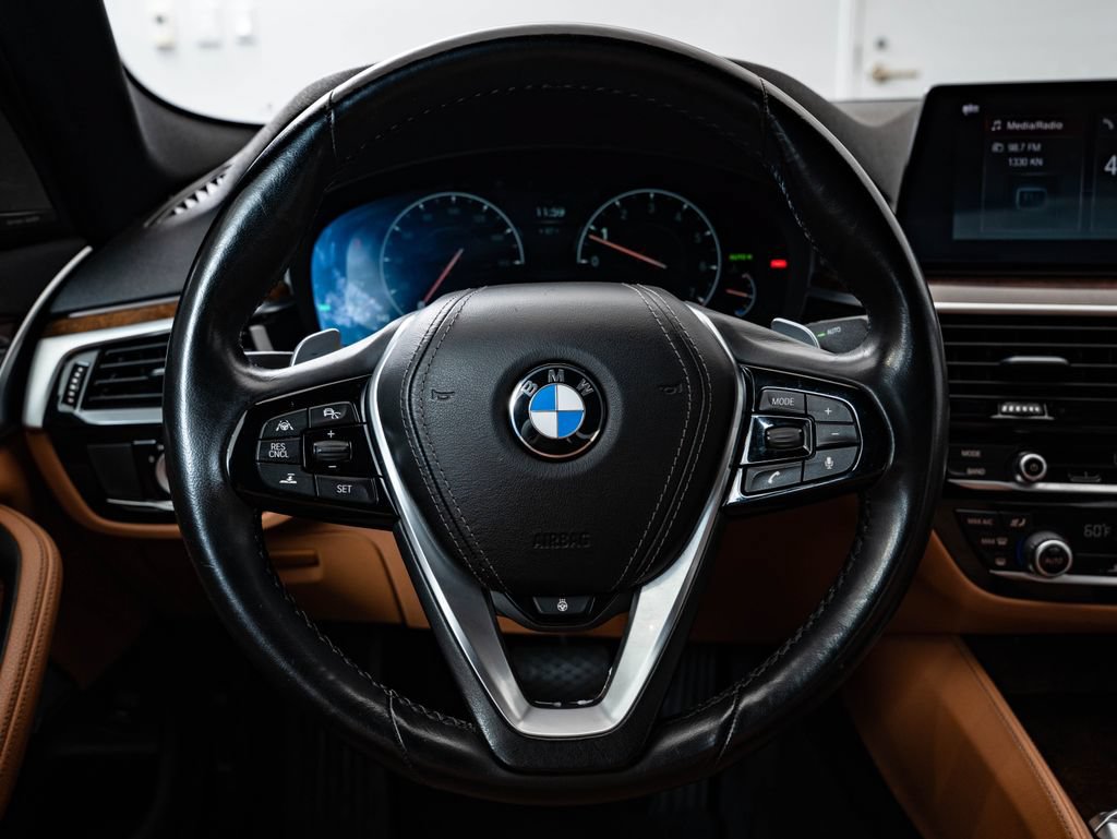 Used 2019 BMW 540i xDrive w/ Executive Package AWD/4WD image 42