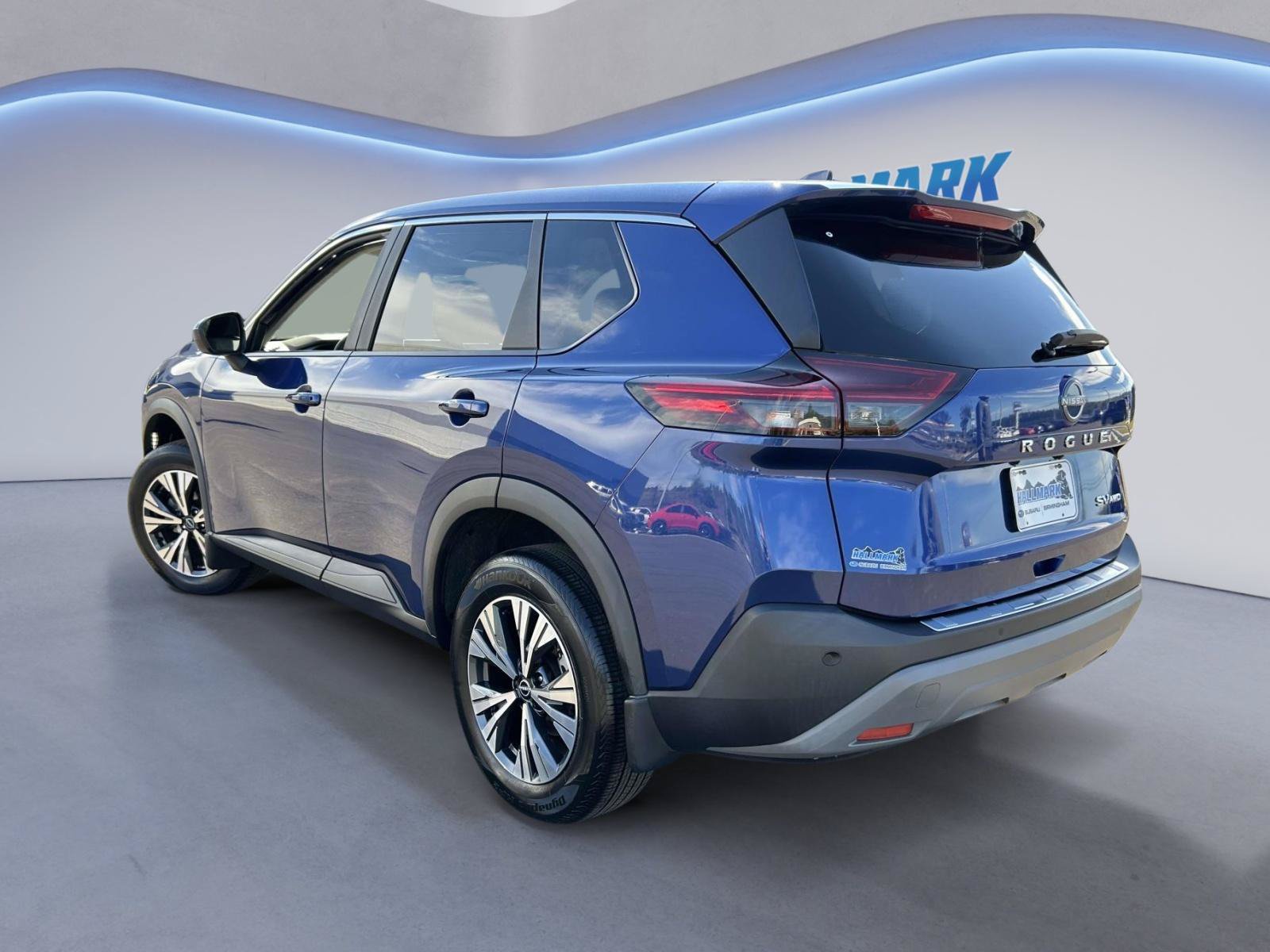 Used 2023 Nissan Rogue SV AWD/4WD image 4