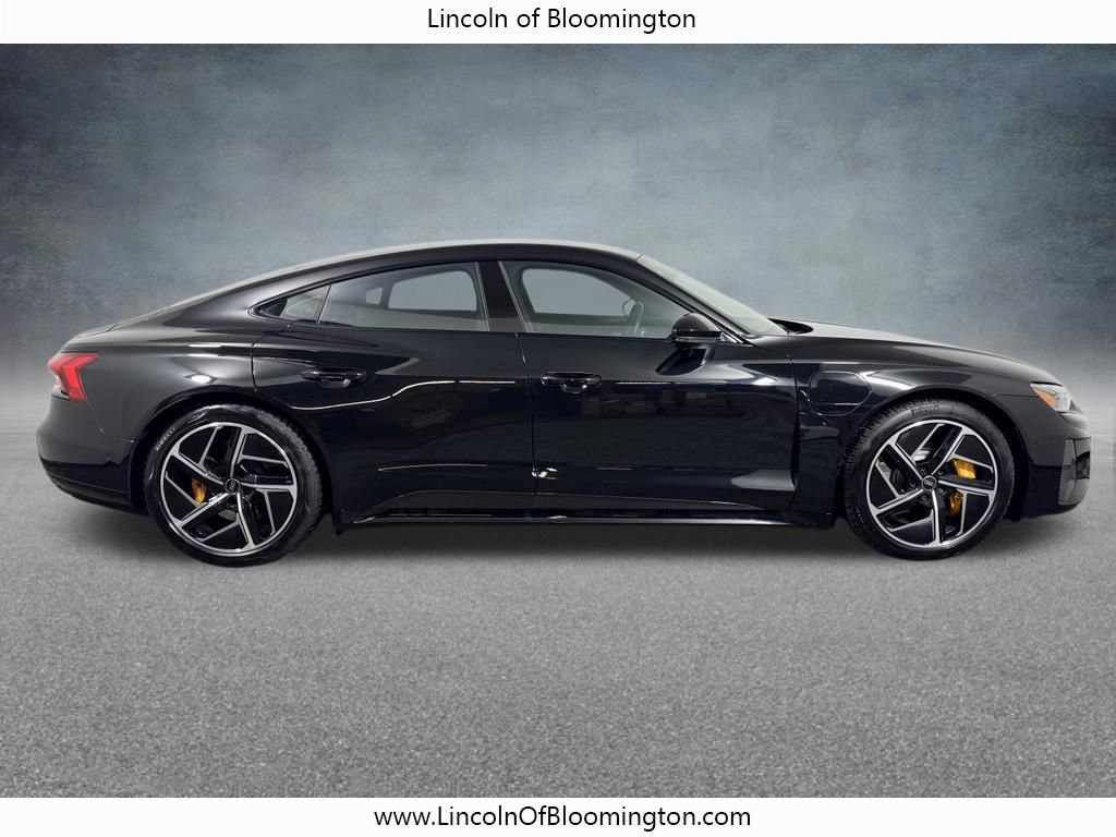 Used 2024 Audi RS e-tron GT w/ Carbon Performance Package AWD/4WD image 8