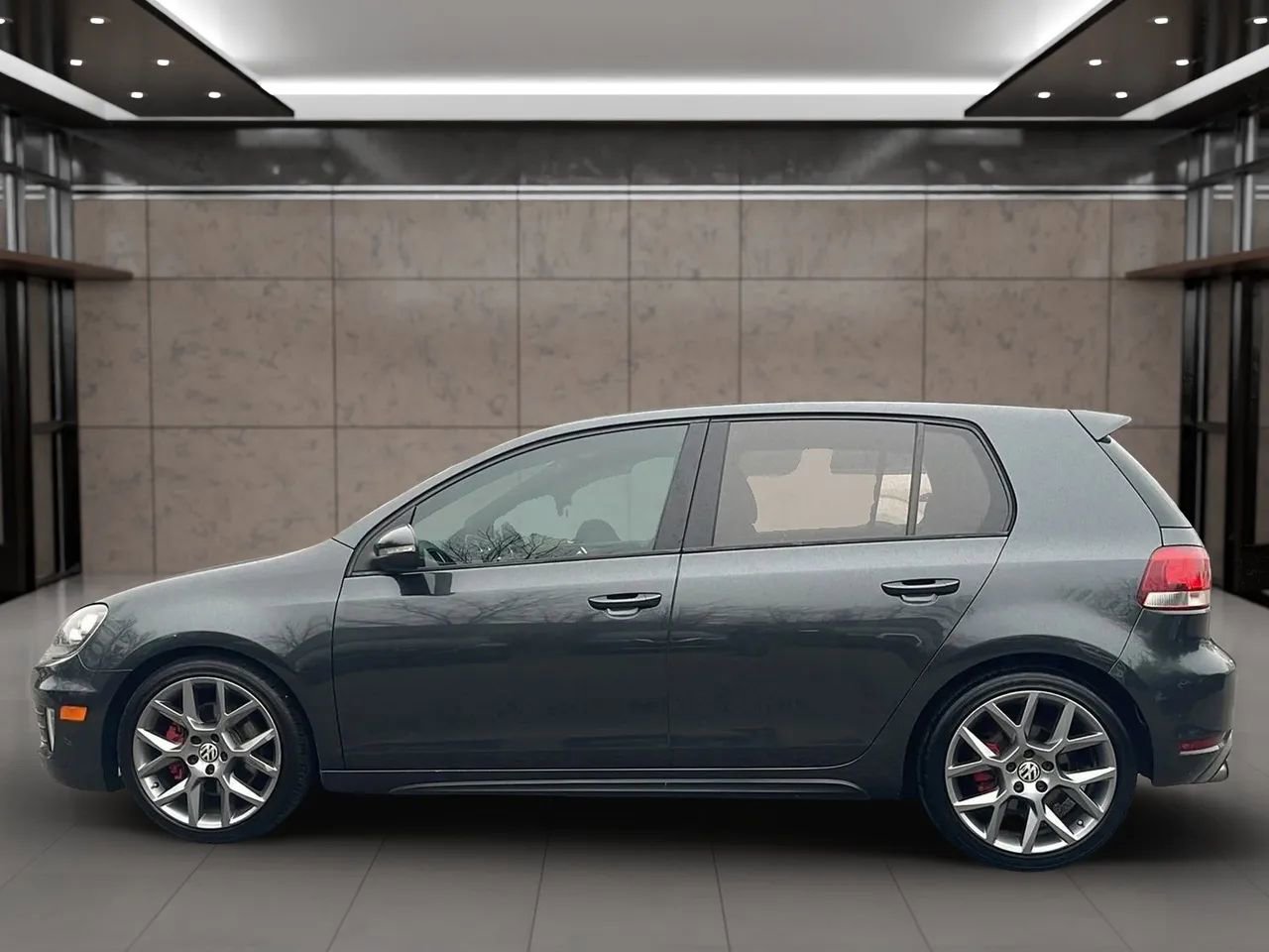 Used 2014 Volkswagen GTI Driver's Edition image 8
