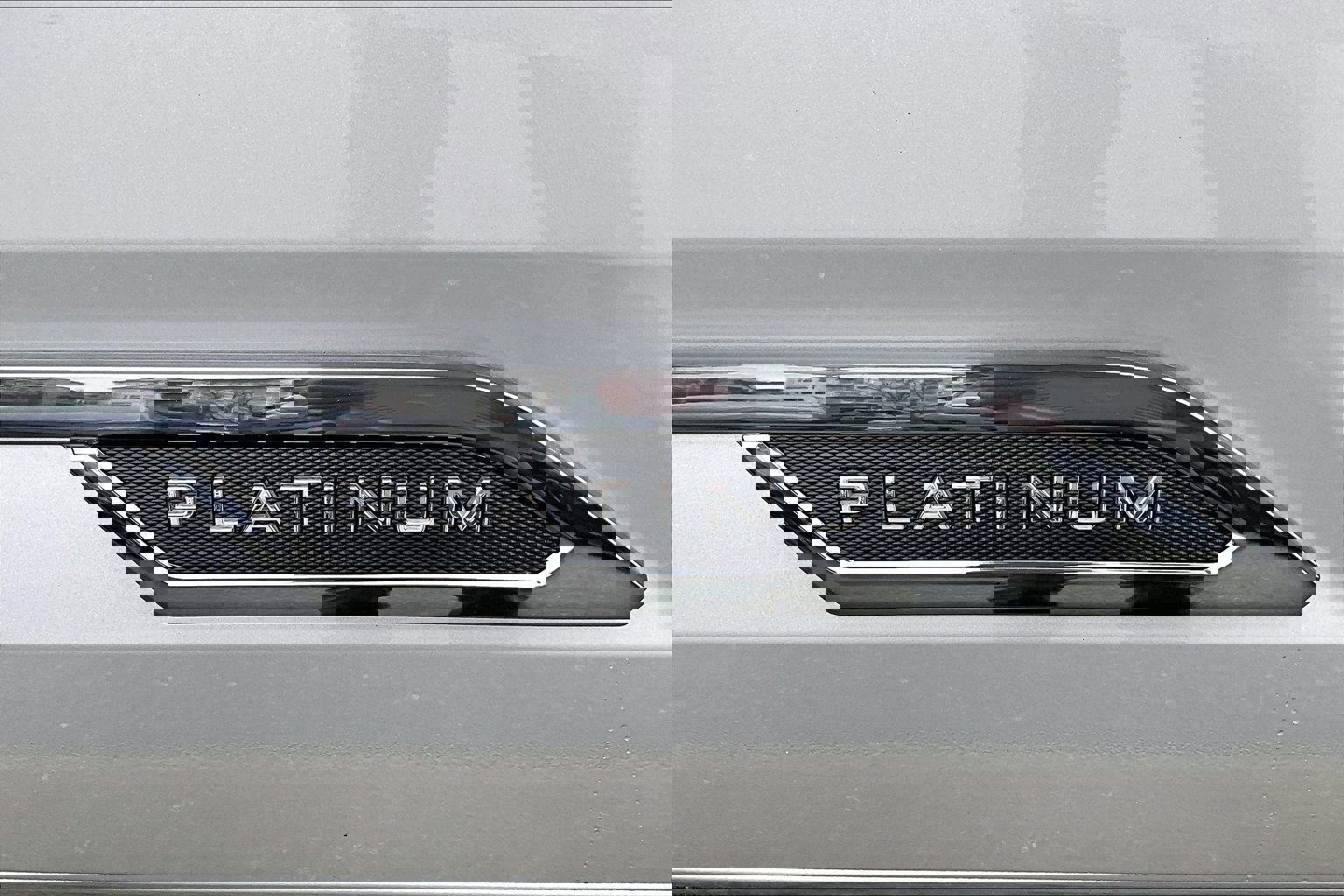 Used 2025 Toyota Tundra Platinum image 8