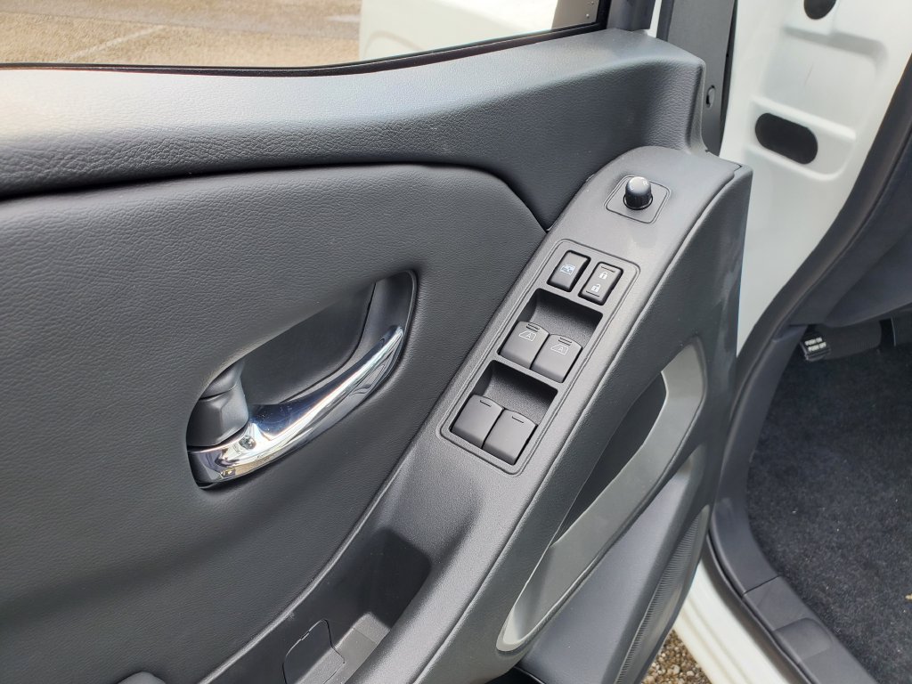 New 2026 Nissan Frontier SV w/ All-Weather Content Package AWD/4WD image 17