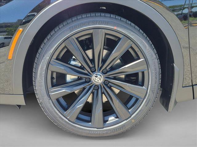 New 2026 Toyota Crown AWD/4WD image 10