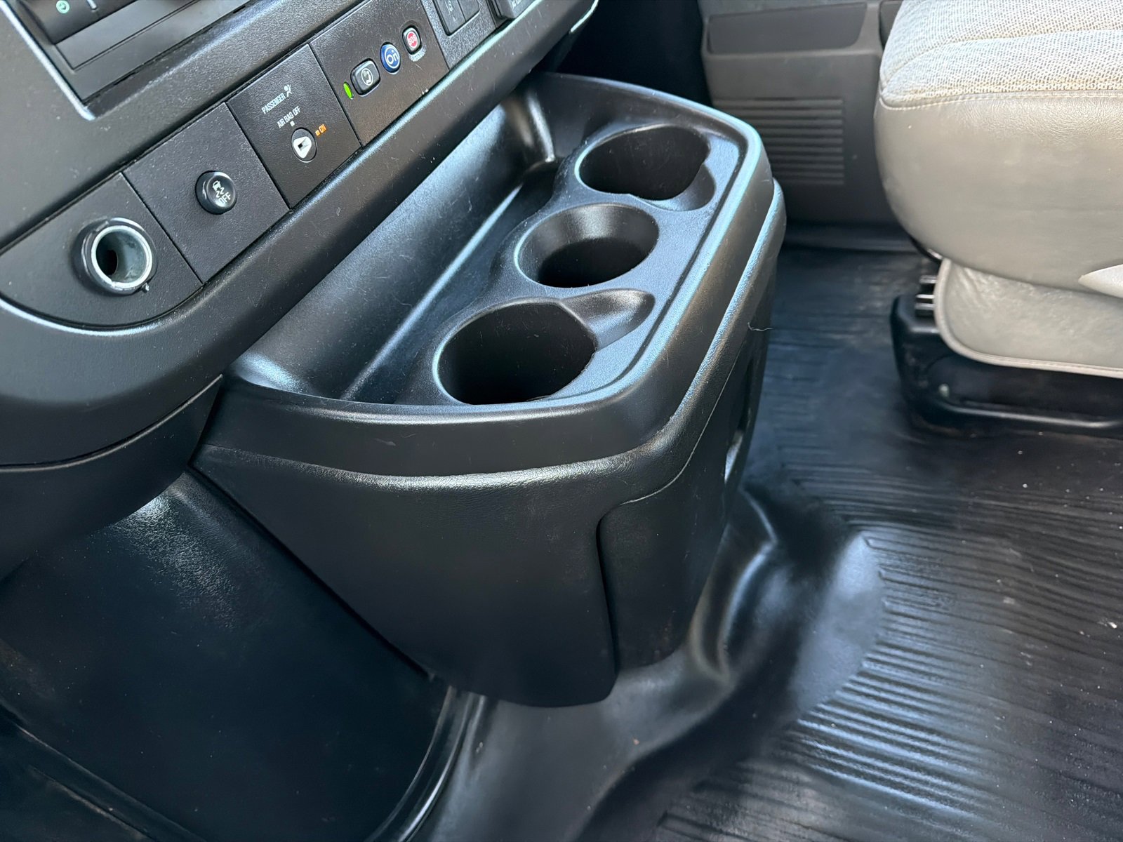 Used 2021 Chevrolet Express 3500 Work Van w/ Power Convenience Package image 25