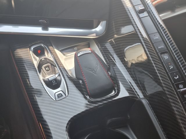 Used 2022 Chevrolet Corvette Stingray Coupe w/ Z51 Performance Package RWD image 15