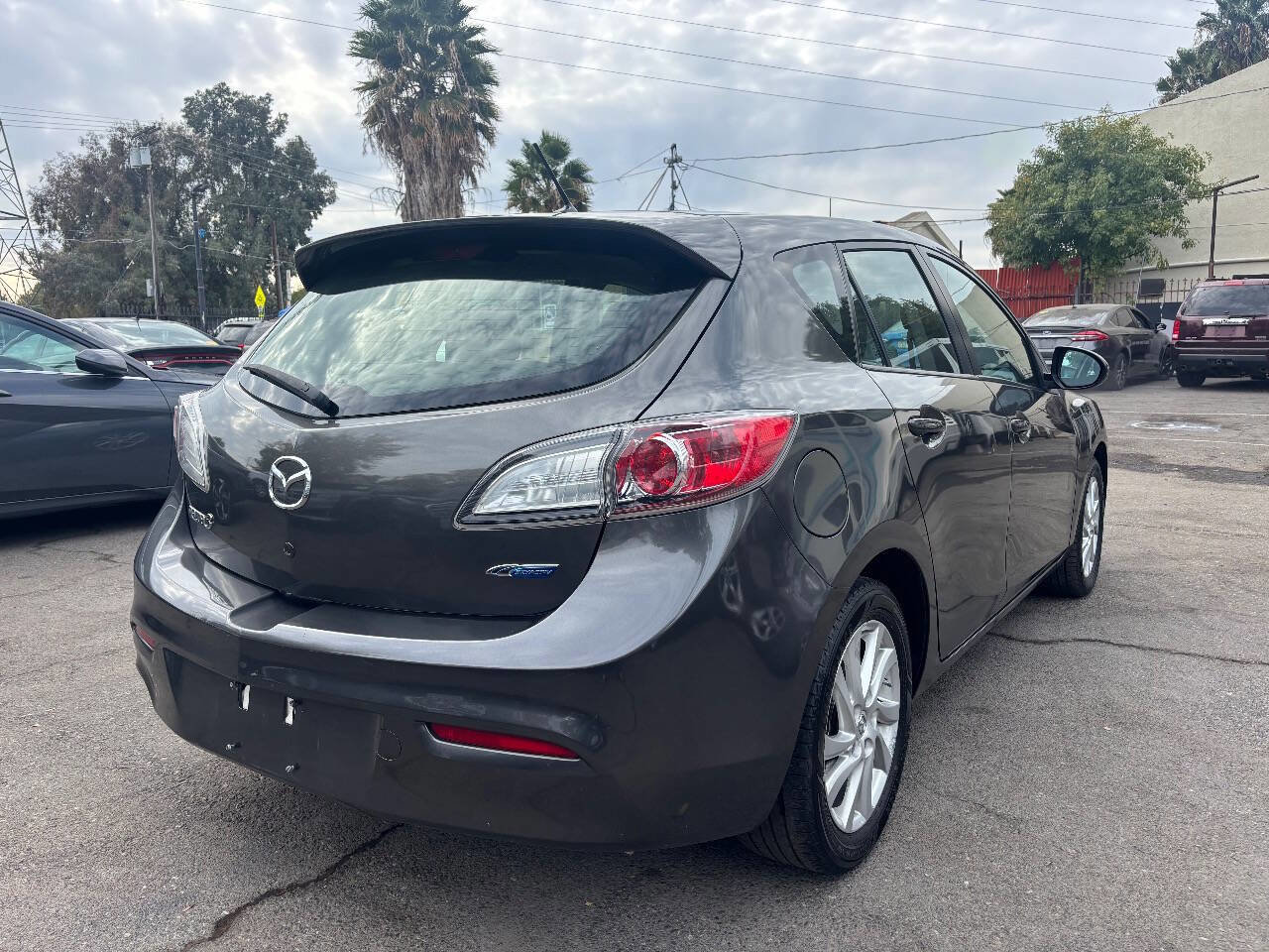 Used 2012 MAZDA MAZDA3 i Touring image 6