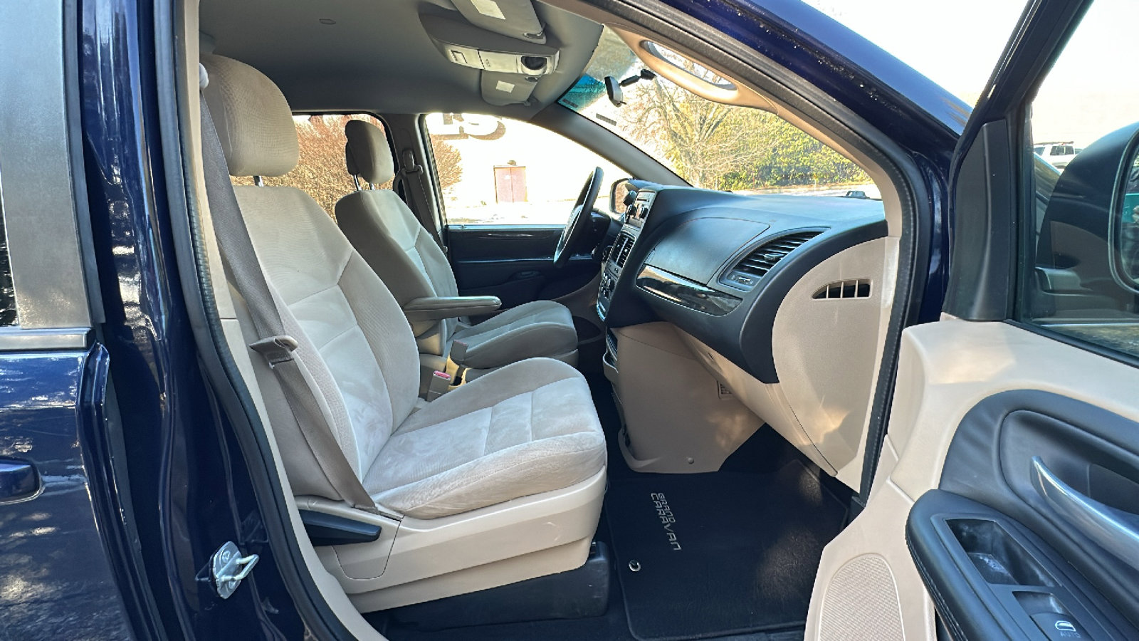 Used 2014 Dodge Grand Caravan SE w/ Quick Order Package 29E SE image 22