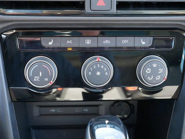 Certified 2023 Volkswagen Taos SE w/ Panoramic Sunroof Package image 33