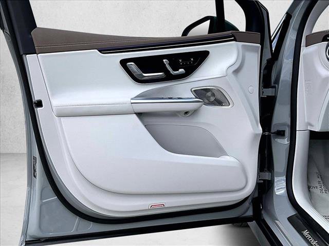 New 2026 Mercedes-Benz EQE 320+ SUV image 25