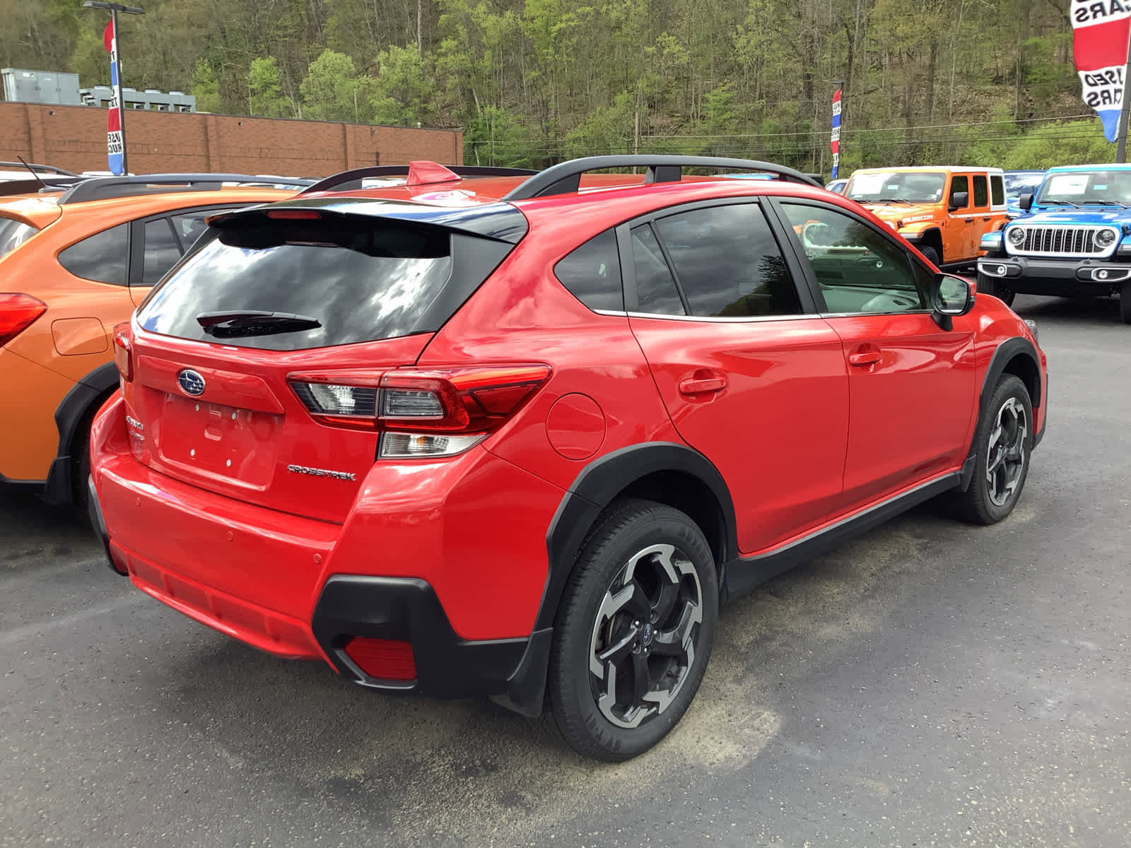 Used 2023 Subaru Crosstrek 2.5i Limited AWD/4WD image 2