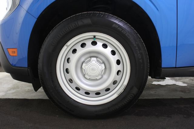 Used 2025 Ford Maverick XL w/ Equipment Group 102A AWD/4WD image 27