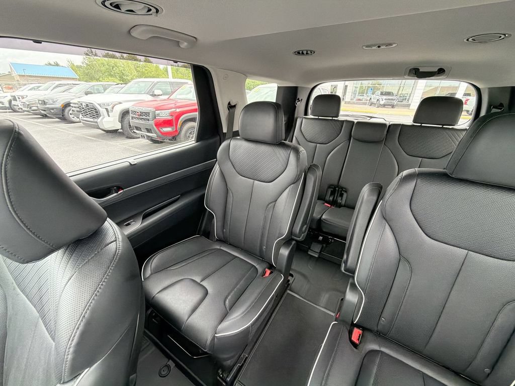 Used 2025 Hyundai Palisade XRT AWD/4WD image 12