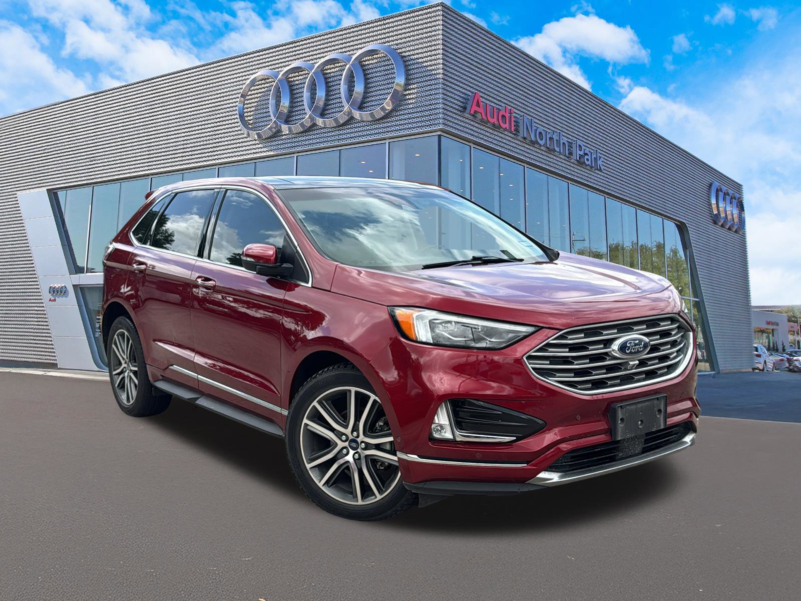 Used 2019 Ford Edge Titanium w/ Equipment Group 301A FWD image 1