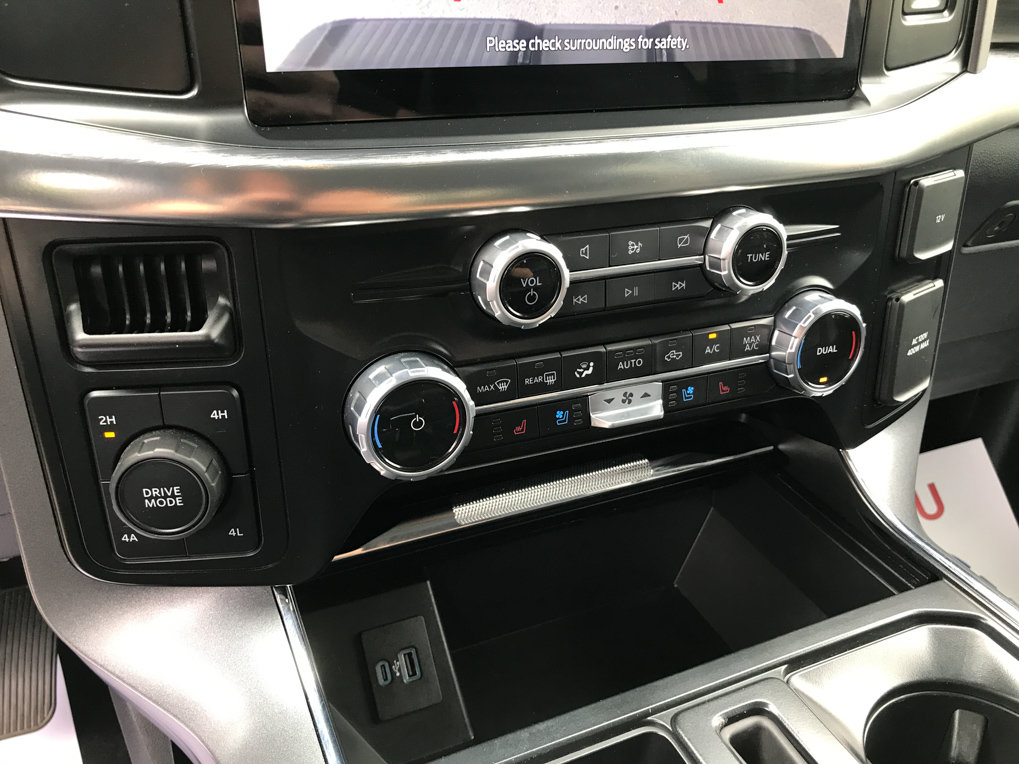 Used 2023 Ford F150 Lariat AWD/4WD image 22