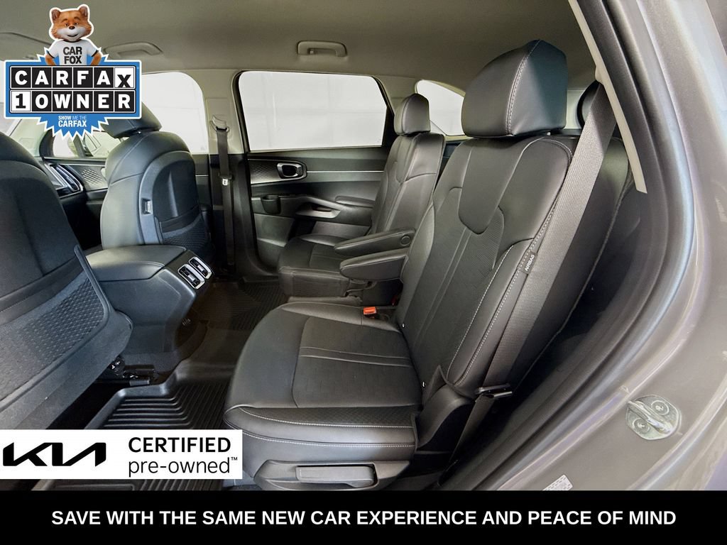 Certified 2025 Kia Sorento EX AWD/4WD image 30