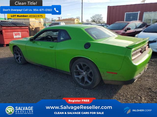 Used 2017 Dodge Challenger SXT image 3