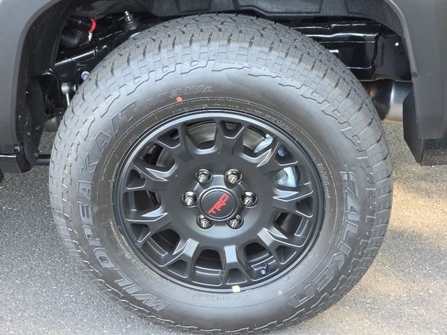New 2026 Toyota 4Runner TRD Off-Road Premium AWD/4WD image 6