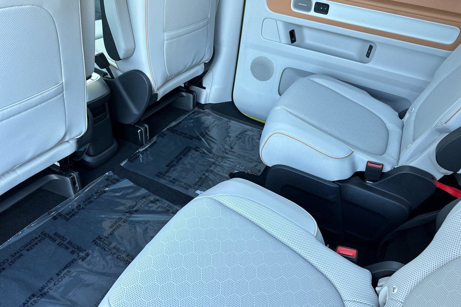 New 2025 Volkswagen ID. Buzz 1st Edition image 11