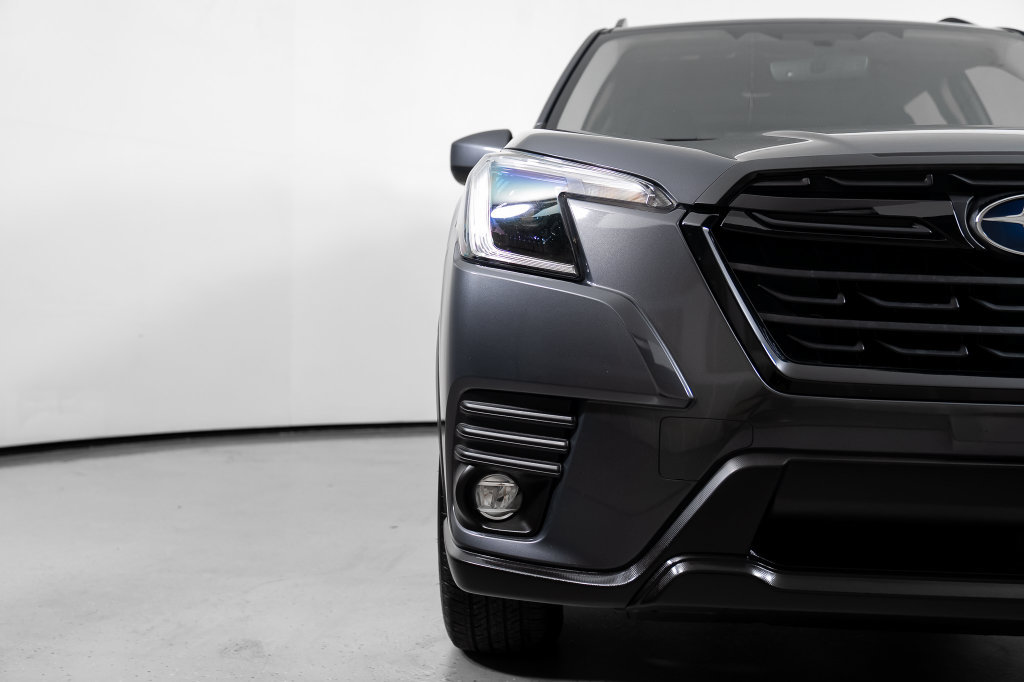 Used 2024 Subaru Forester Premium AWD/4WD image 16