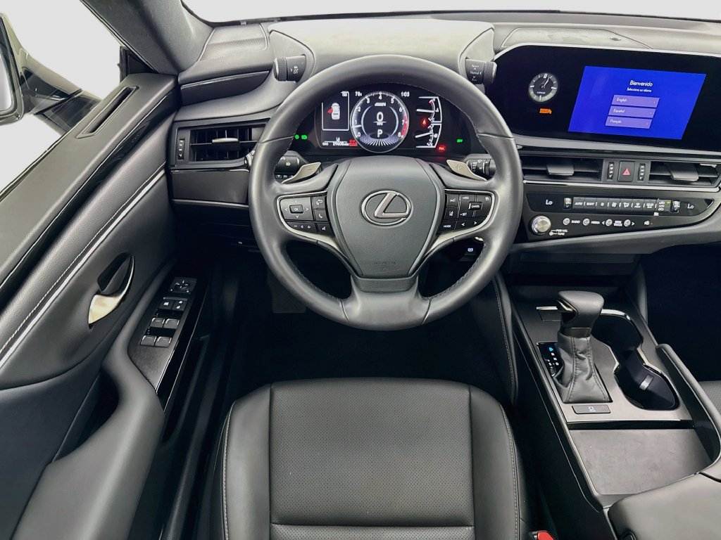 Used 2025 Lexus ES 350 w/ Accessory Package (Z2) FWD image 10