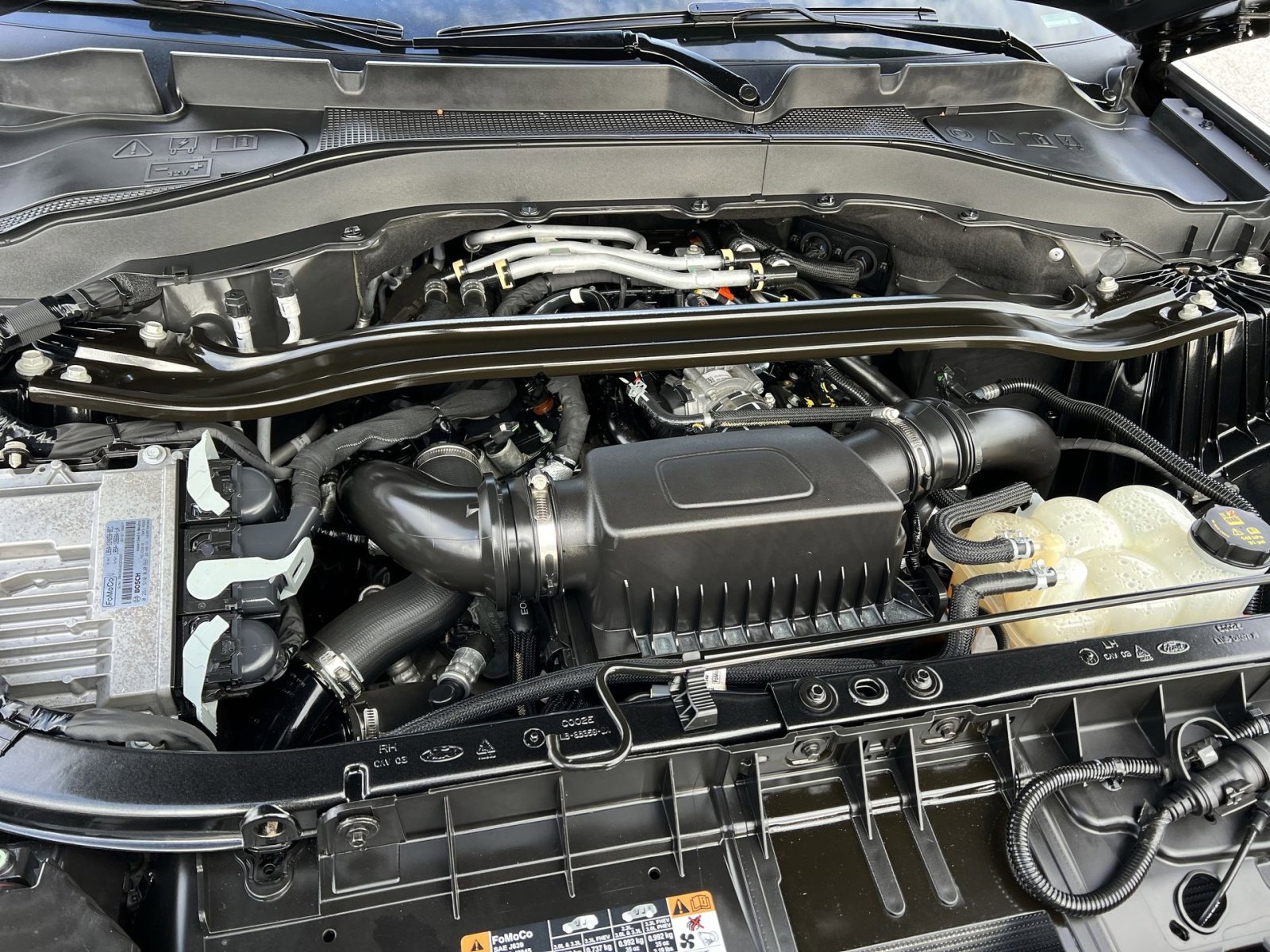 Used 2022 Ford Explorer ST w/ Equipment Group 401A image 29