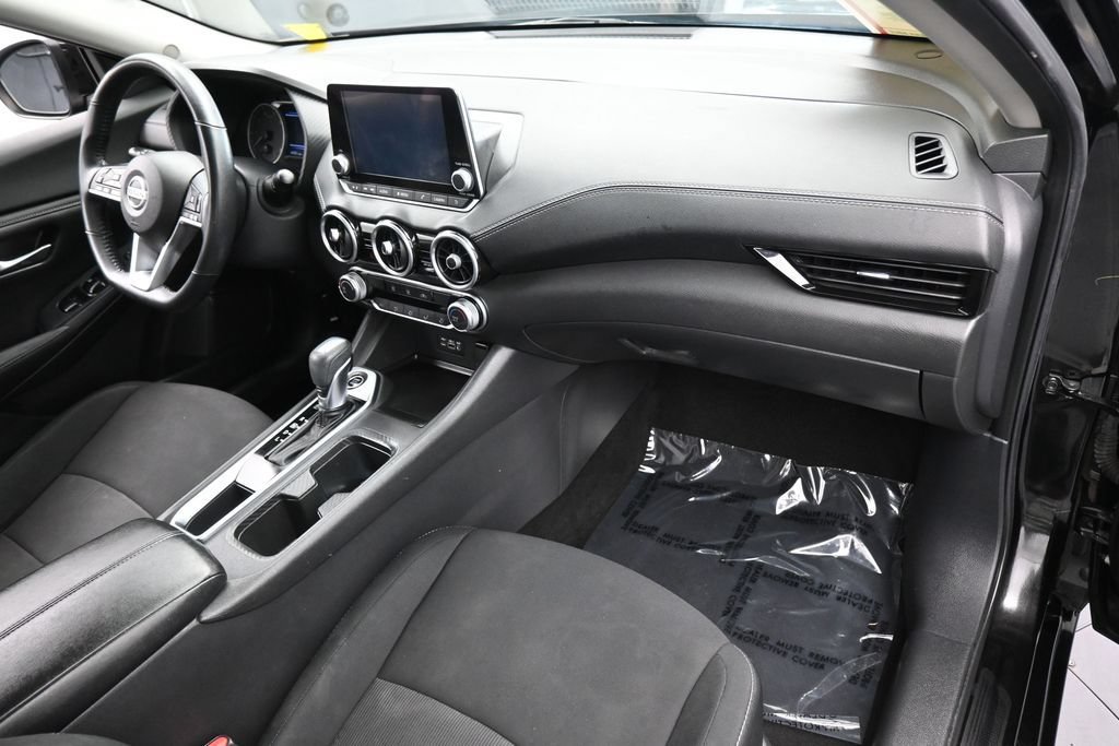 Used 2022 Nissan Sentra SV FWD image 36