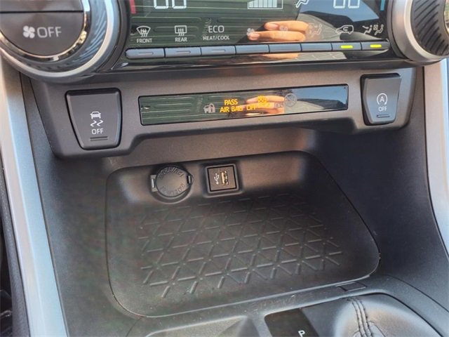 Used 2024 Toyota RAV4 XLE image 52