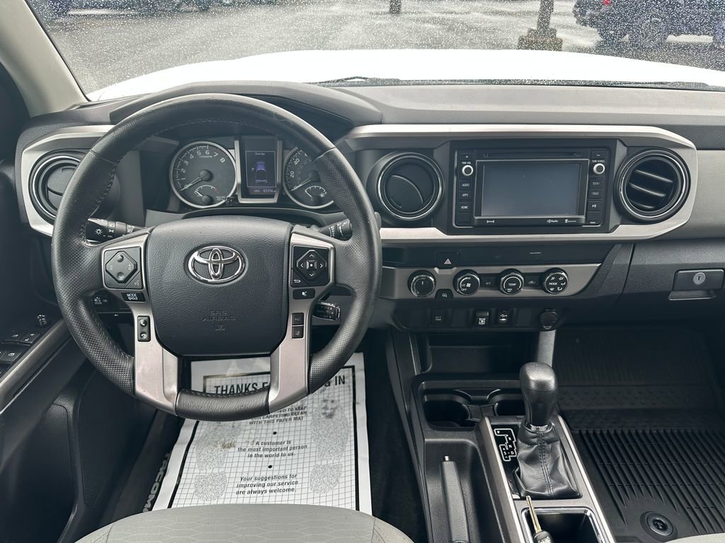 Used 2019 Toyota Tacoma SR5 AWD/4WD image 15