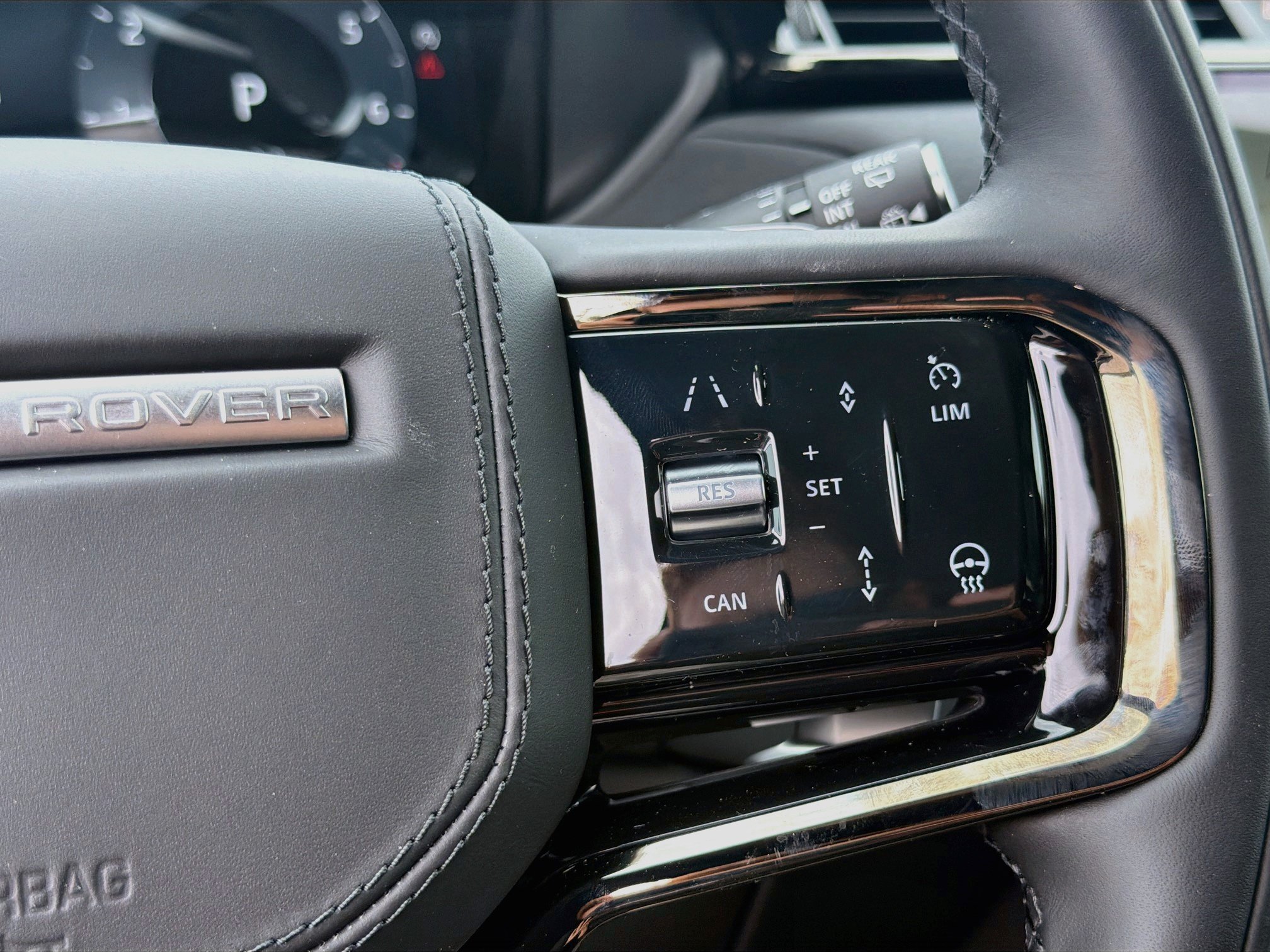 New 2026 Land Rover Range Rover Velar S AWD/4WD image 38