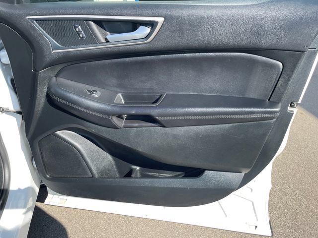 Used 2024 Ford Edge SEL AWD/4WD image 37