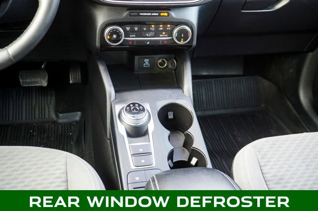 Used 2022 Ford Escape SE w/ Cold Weather Package image 11
