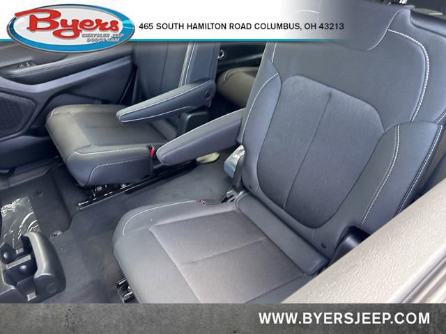 New 2025 Jeep Grand Cherokee L Laredo w/ Luxury Tech Group I image 29