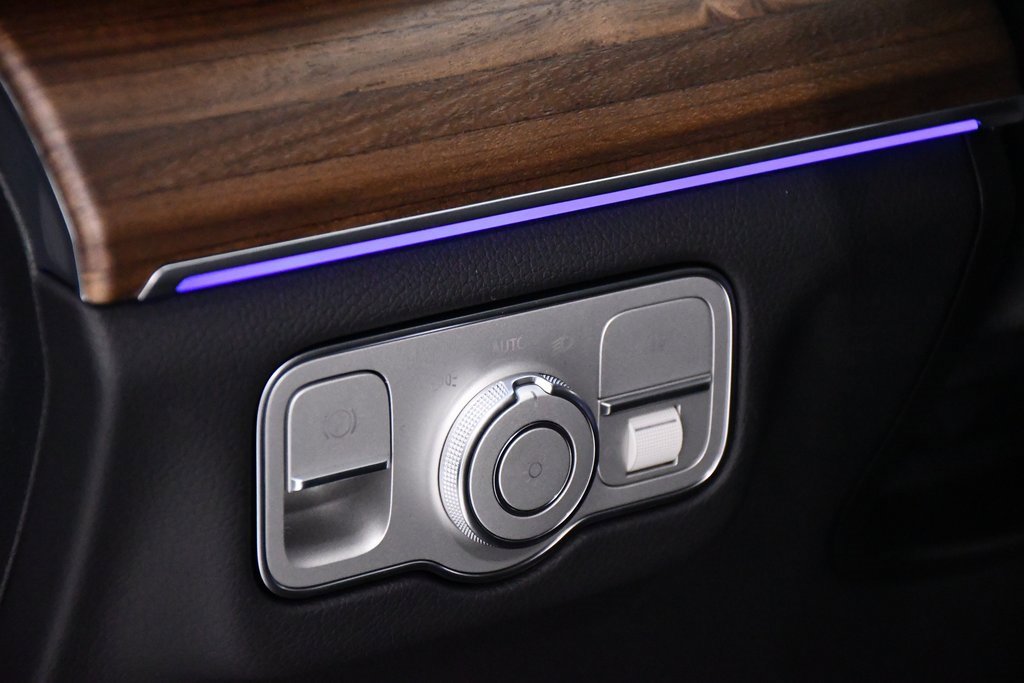 New 2025 Mercedes-Benz GLS 450 4MATIC image 8