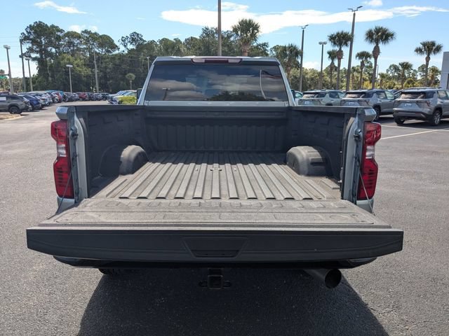 Used 2024 Chevrolet Silverado 2500 Custom w/ Custom Value Package AWD/4WD image 12