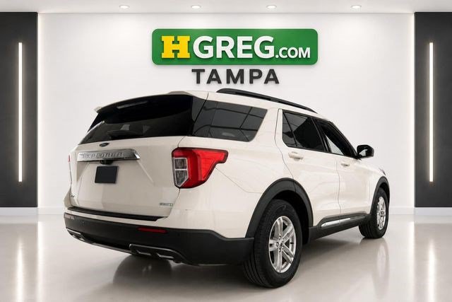 Used 2020 Ford Explorer XLT w/ Equipment Group 202A RWD image 4