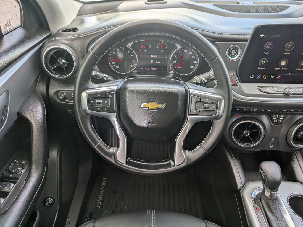 Used 2024 Chevrolet Blazer LT FWD image 32