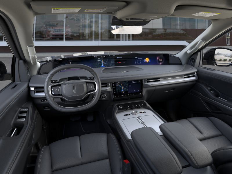 New 2026 Lincoln Navigator L Reserve AWD/4WD image 9