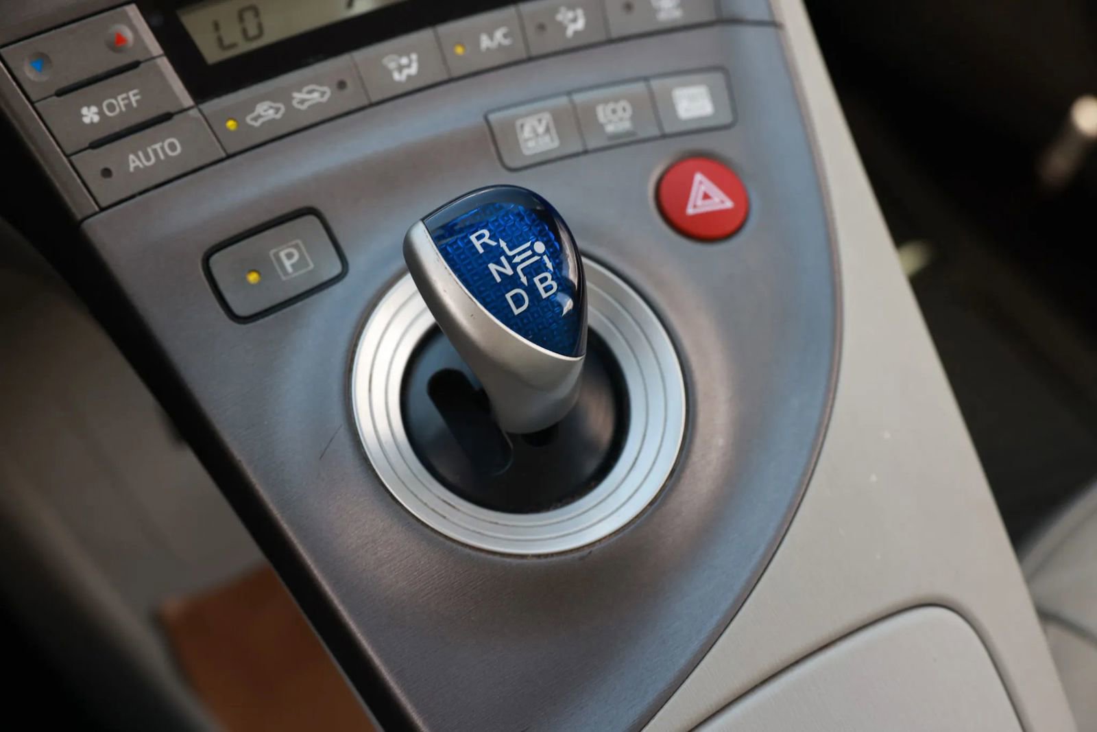 Used 2012 Toyota Prius Two FWD image 38