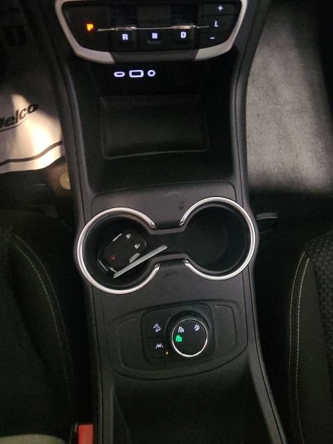 Used 2024 GMC Terrain SLE AWD/4WD image 23