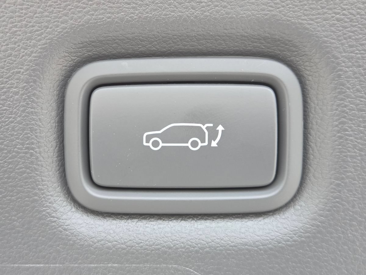 New 2026 Hyundai Ioniq 5 Limited AWD/4WD image 24