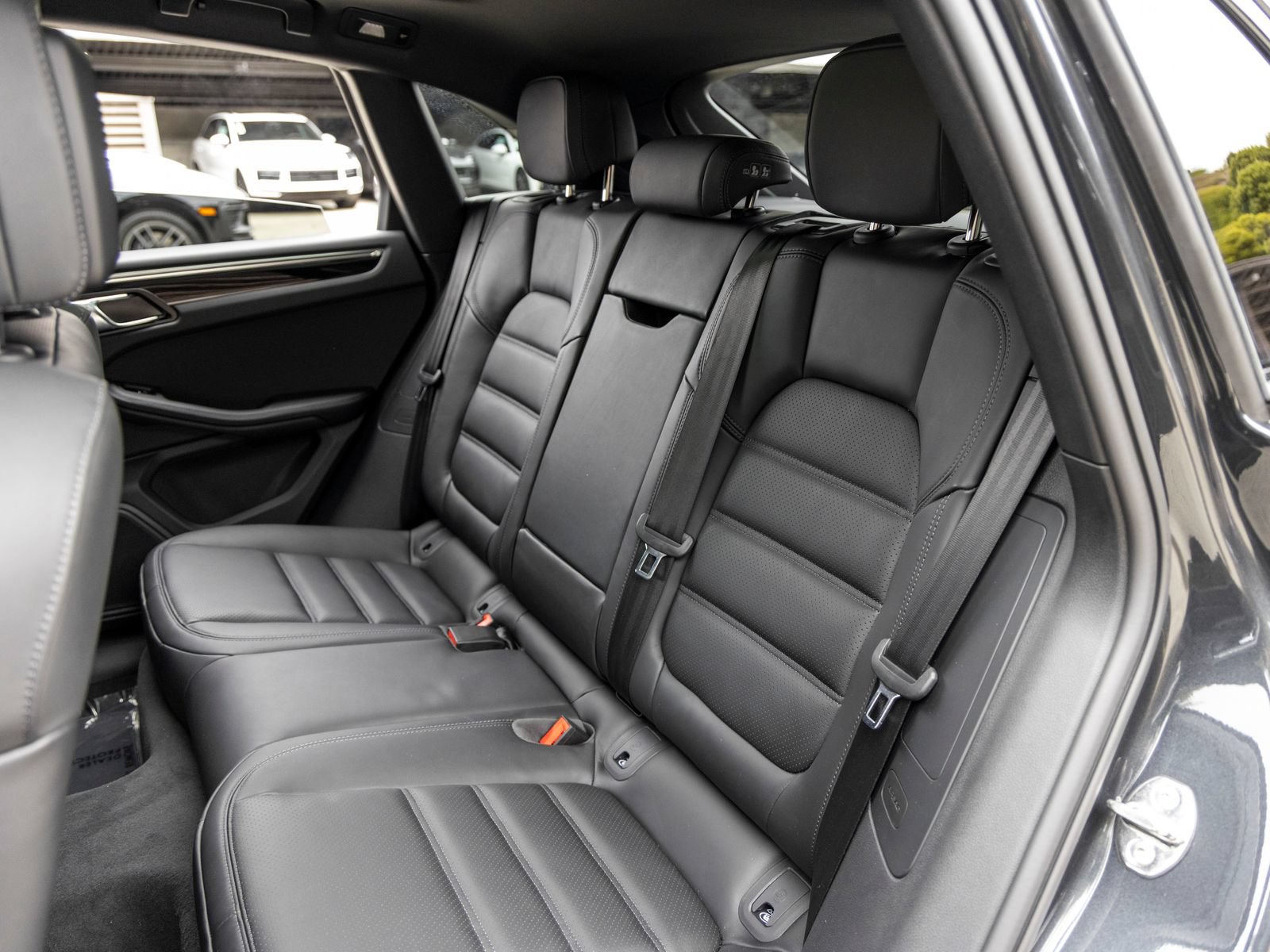 New 2026 Porsche Macan AWD/4WD image 53