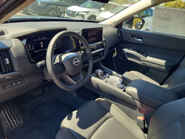 New 2026 Nissan Pathfinder SL w/ SL Premium Package AWD/4WD image 7
