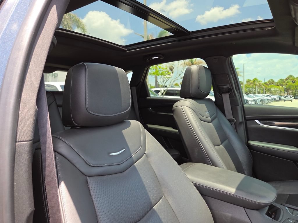Used 2021 Cadillac XT5 Premium Luxury FWD image 15