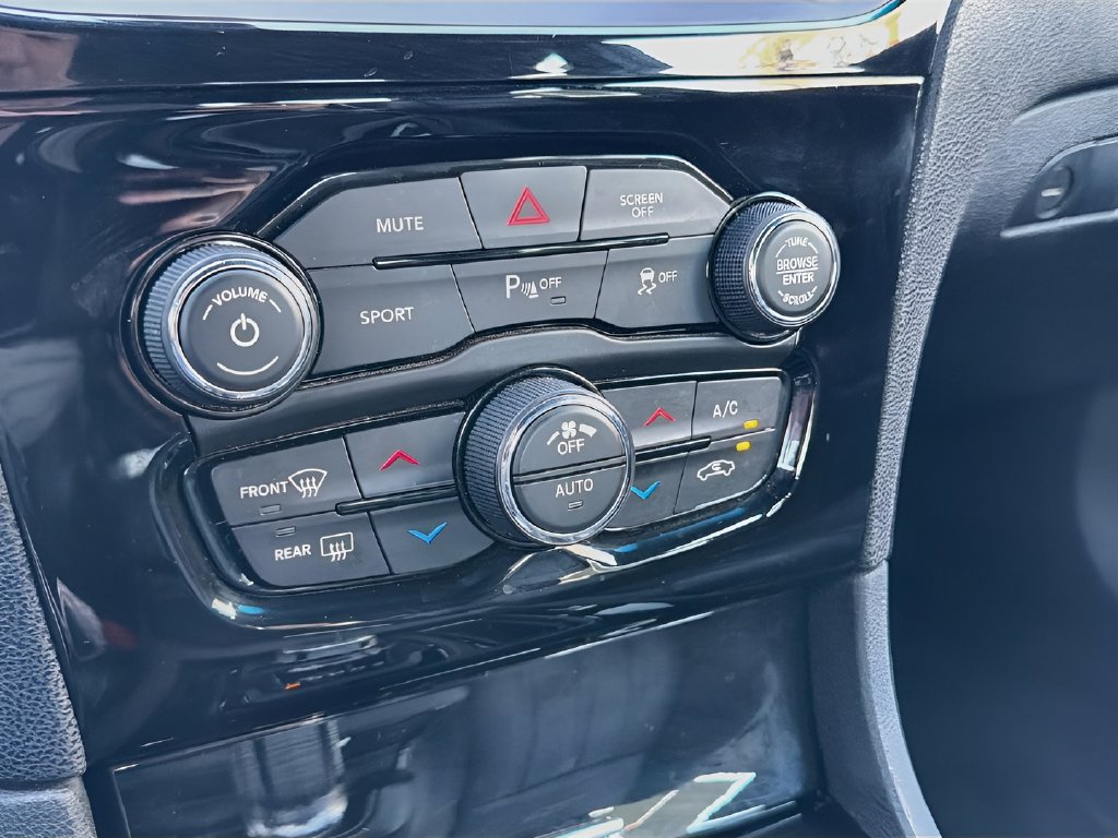 Used 2023 Chrysler 300 S RWD image 16