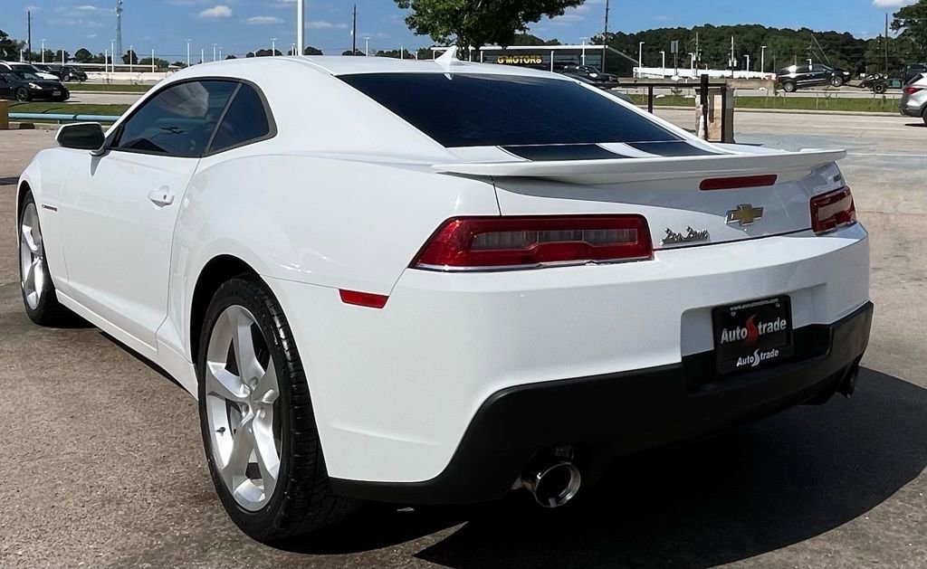 Used 2015 Chevrolet Camaro LT w/ RS Package RWD image 6